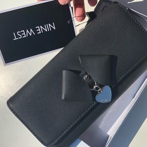 Nine West Bow & Heart Wallet
